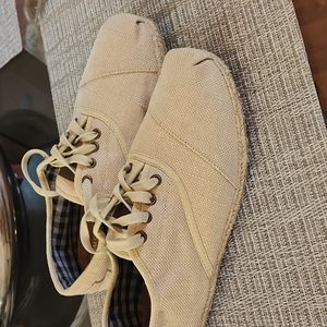 Toms Cream Canvas Lace Shoes Sneakers Men 10